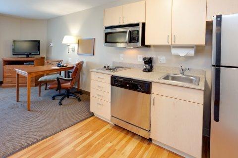 Hotel Candlewood Watertown Drum By Ihg 2*