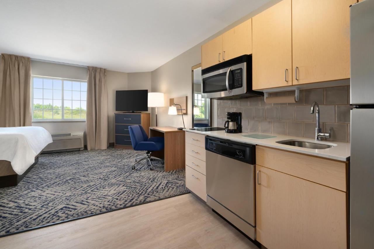 Hotel Candlewood Watertown Drum By Ihg 2*