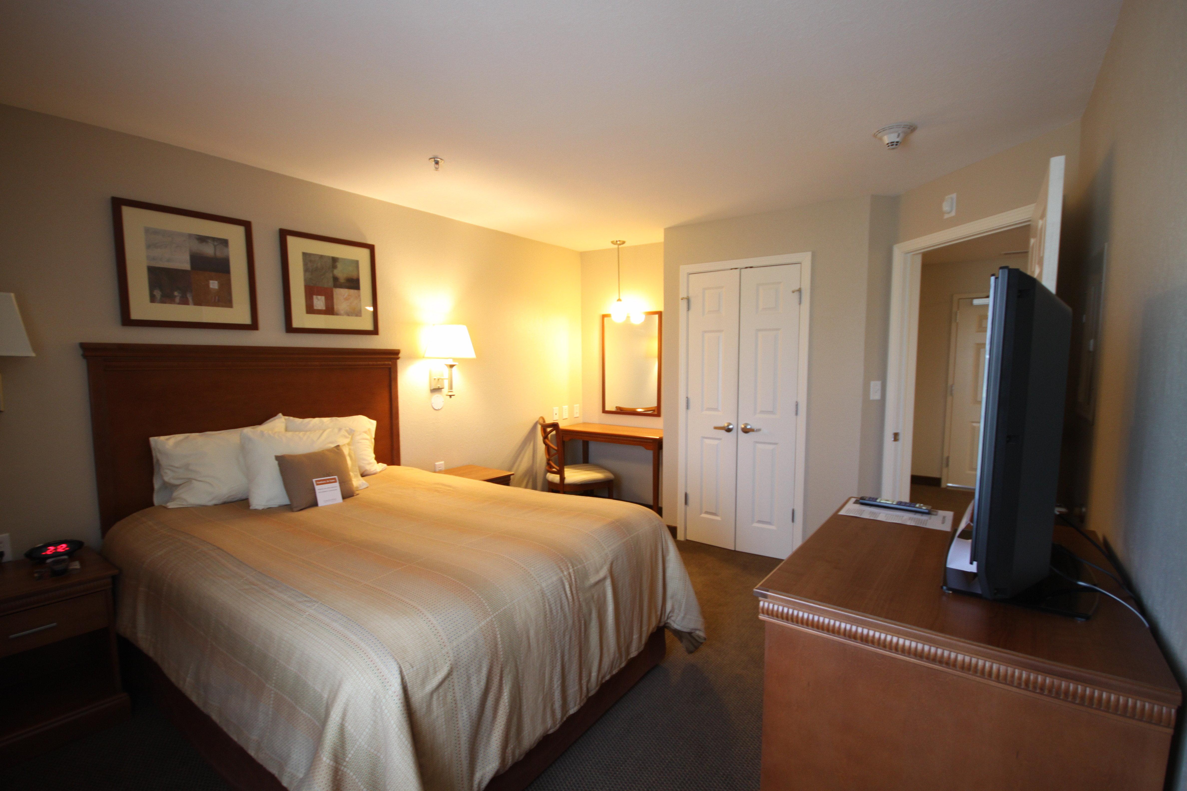 Hotel Candlewood Watertown Drum By Ihg